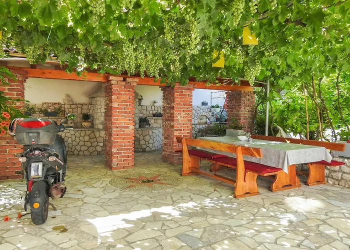 Apartamento Nikolina J