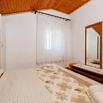 Nikolina J Апартаменты Супетарска-Драга